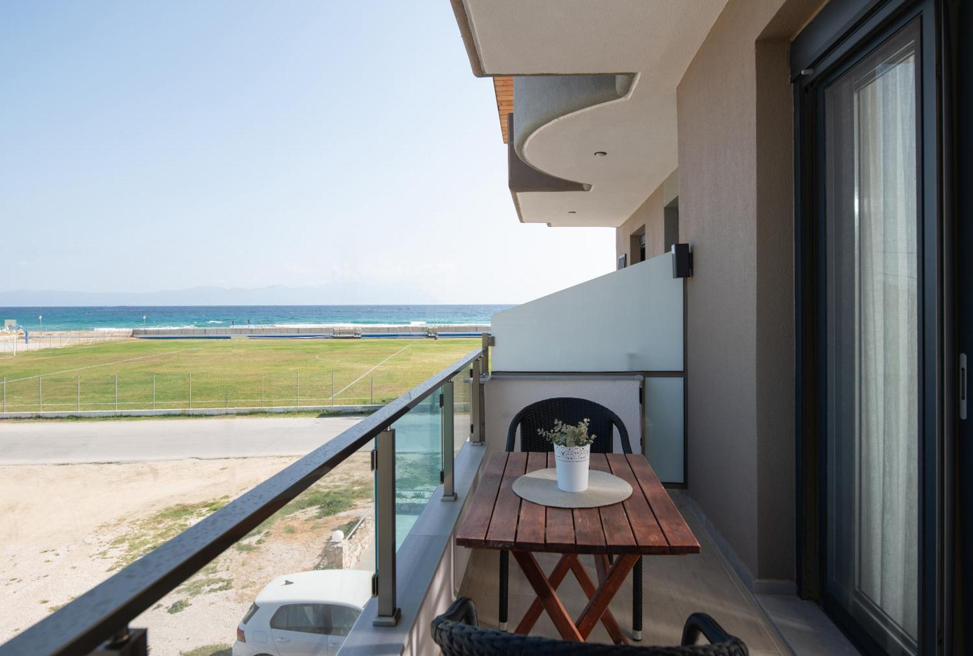 Vrahakia Beach Sarti Buitenkant foto